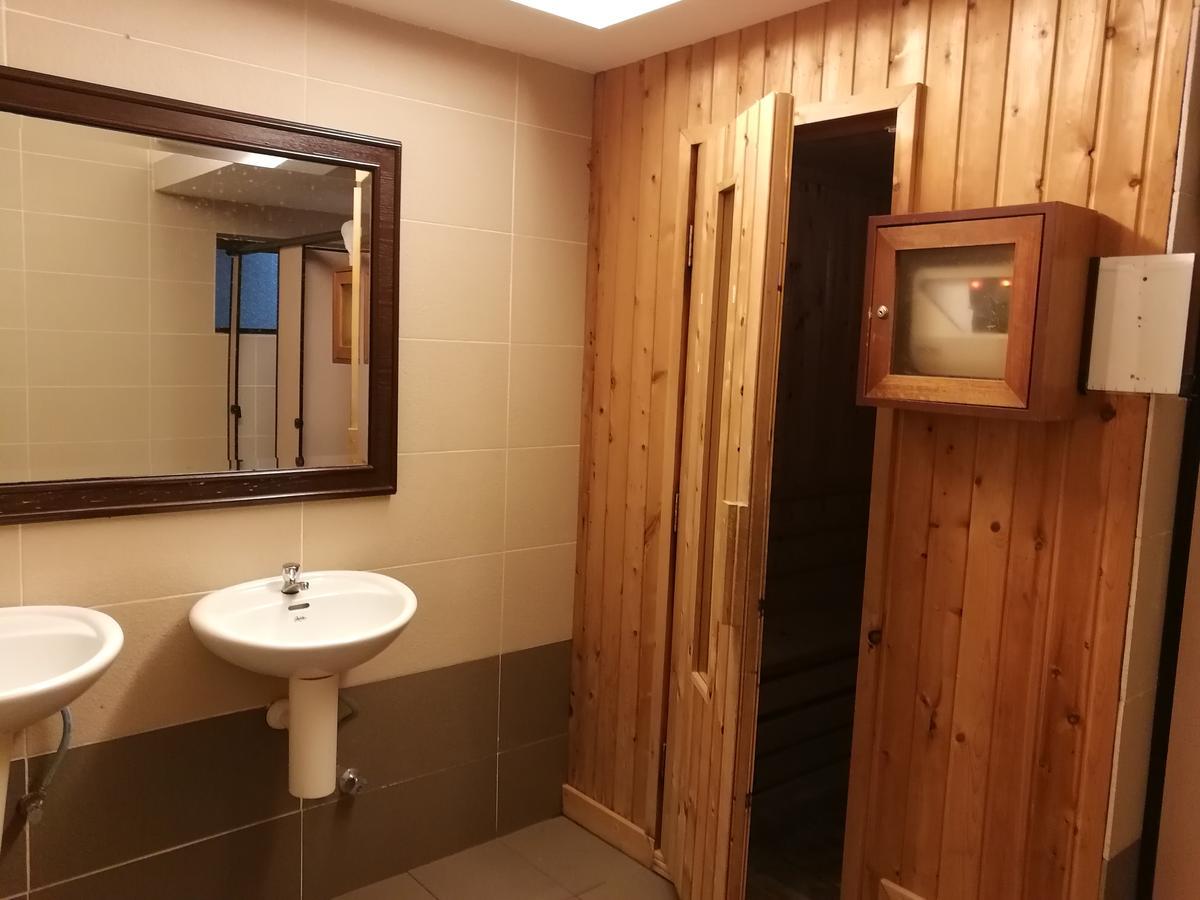 Aparthotel D'savoy Condotel