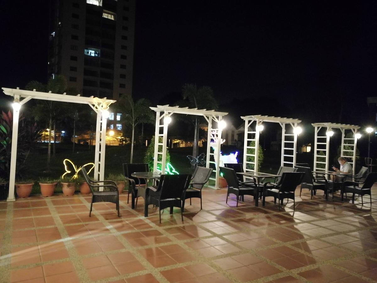 D'savoy Condotel
